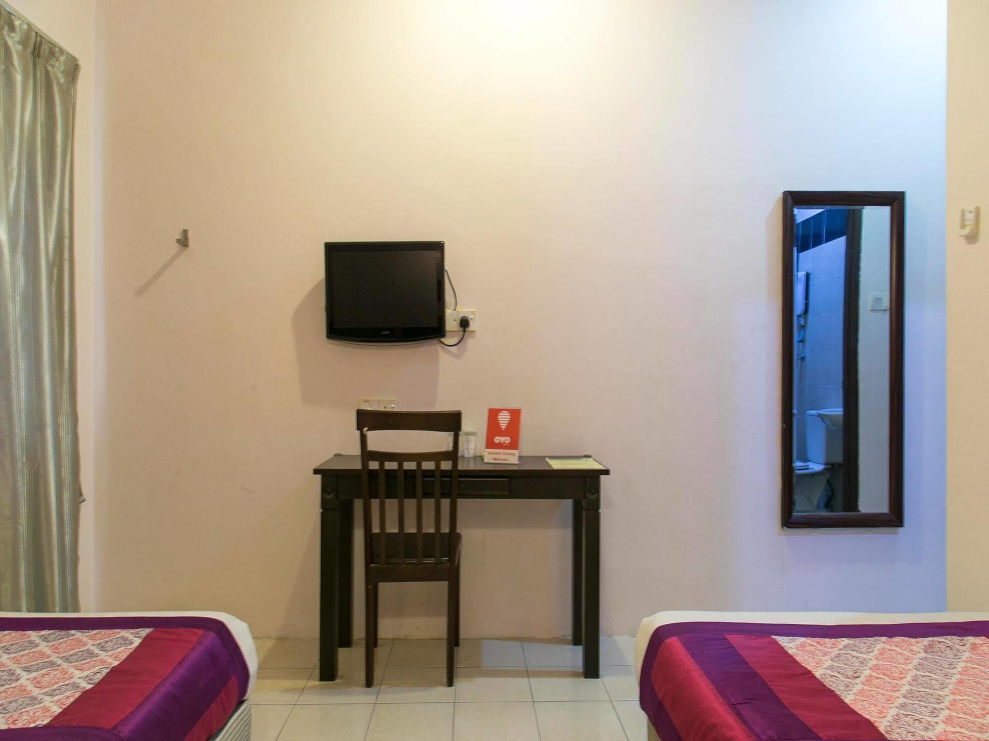 Ideal Senawang Hotel 2*