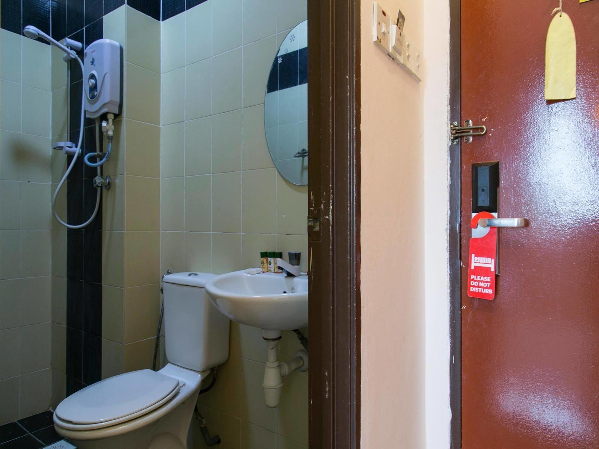 Hotel Ideal Senawang 2*