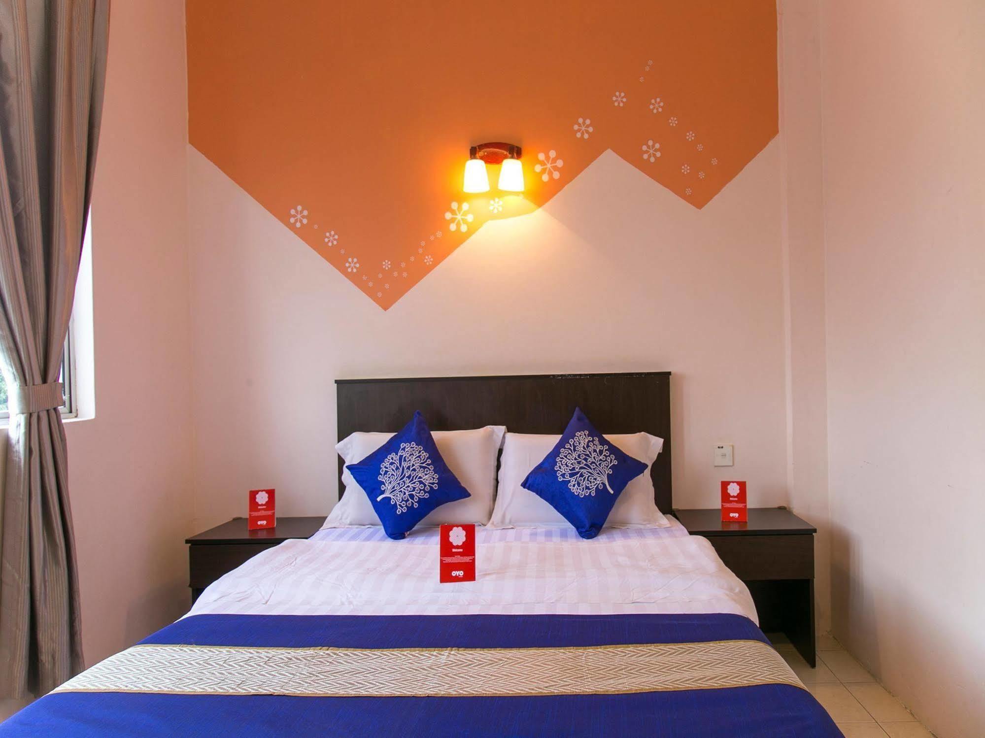 Ideal Senawang Hotel 2*